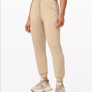 Lulu lemon Stretch High-Rise Jogger